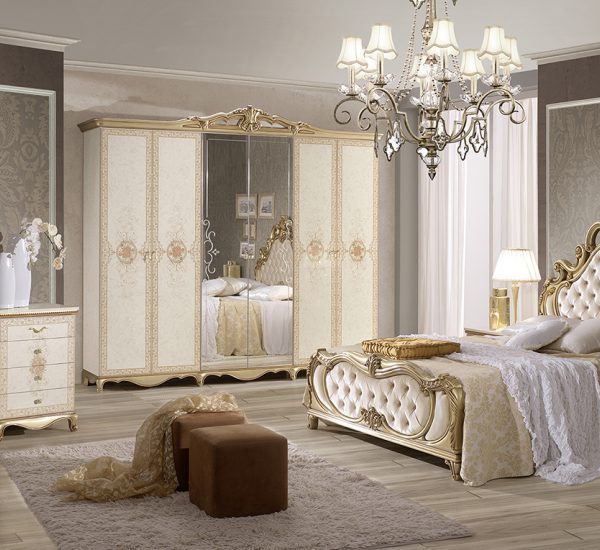 Tatjana Classic Italian Bedroom Set